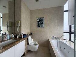 Latitude (D10), Condominium #579259981